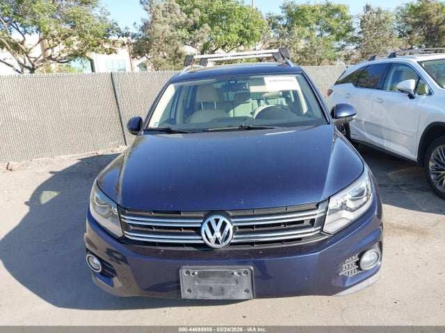 WVGAV7AX2GW591557 Volkswagen Tiguan Sel