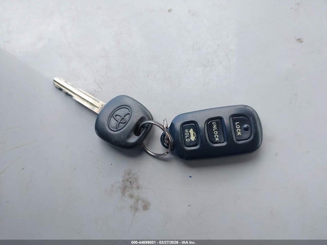 44699001 :رقم المزاد ، JTDBF30K050160770 vin ، 2005 Toyota Camry Le V6/xle V6 مزاد بيع