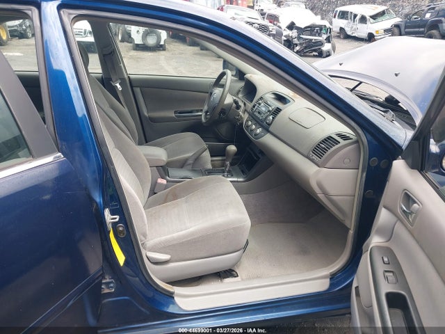 44699001 :رقم المزاد ، JTDBF30K050160770 vin ، 2005 Toyota Camry Le V6/xle V6 مزاد بيع