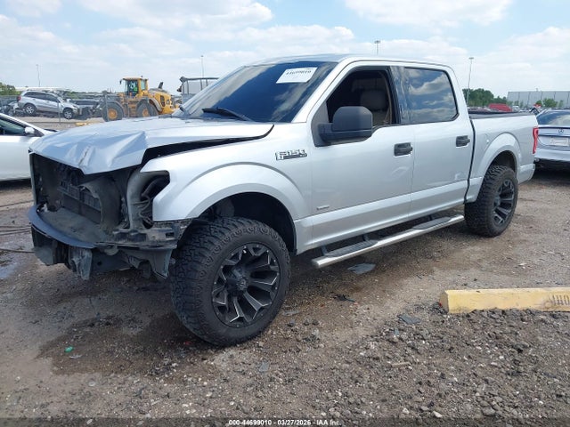 44699010 :رقم المزاد ، 1FTEW1CG2FKD12868 vin ، 2015 Ford F-150 Xlt مزاد بيع