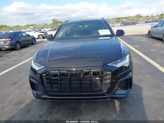 44699024 :رقم المزاد ، WA1EVBF10PD007126 vin ، 2023 Audi Q8 Premium Plus 55 Tfsi Quattro Tiptronic مزاد بيع