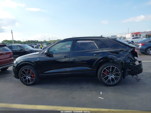 44699024 :رقم المزاد ، WA1EVBF10PD007126 vin ، 2023 Audi Q8 Premium Plus 55 Tfsi Quattro Tiptronic مزاد بيع