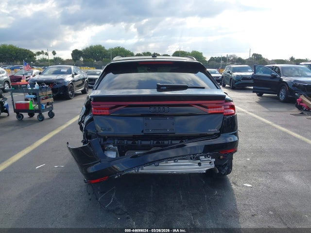 44699024 :رقم المزاد ، WA1EVBF10PD007126 vin ، 2023 Audi Q8 Premium Plus 55 Tfsi Quattro Tiptronic مزاد بيع