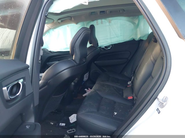 YV4L12RN5P1192814 Volvo Xc60 B5 Plus Bright Theme