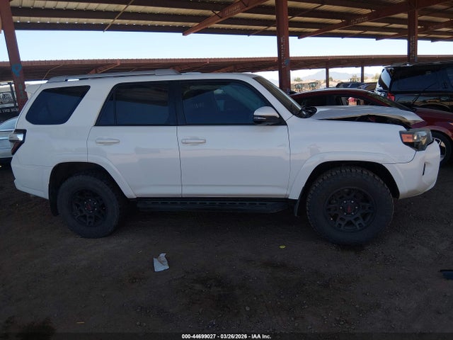 JTEBU5JR9J5532421 Toyota 4runner Sr5 Premium