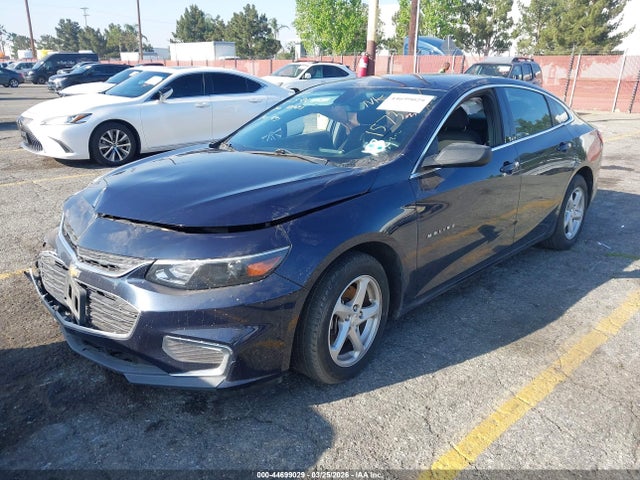 1G1ZC5ST4JF175393 Chevrolet Malibu 1fl