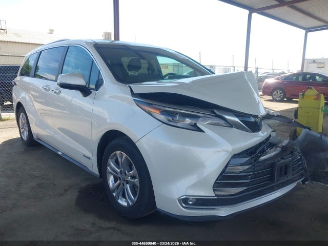 Toyota Sienna Platinum 2021 5TDESKFC5MS002892 Image 1