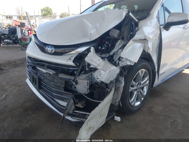 Toyota Sienna Platinum 2021 5TDESKFC5MS002892 Image 6