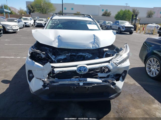 Продаж на аукціоні авто 2024 Toyota Rav4 Hybrid Xle Premium, vin: JTMB6RFV2RJ041204, номер лоту: 44699047