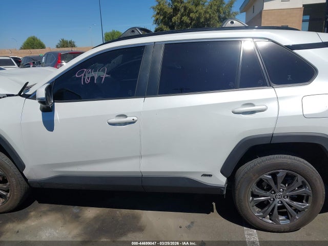 Продаж на аукціоні авто 2024 Toyota Rav4 Hybrid Xle Premium, vin: JTMB6RFV2RJ041204, номер лоту: 44699047