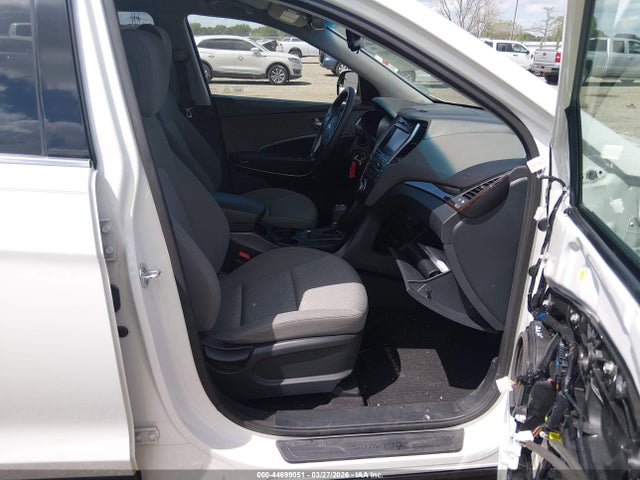 Продажа на аукционе авто 2017 Hyundai Santa Fe Se, vin: KM8SM4HF6HU200488, номер лота: 44699051