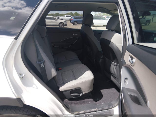 Продажа на аукционе авто 2017 Hyundai Santa Fe Se, vin: KM8SM4HF6HU200488, номер лота: 44699051