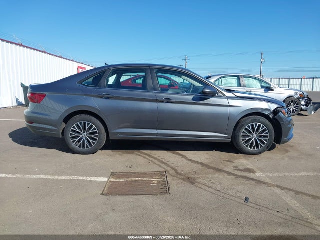 3VWC57BU1MM074051 Volkswagen Jetta 1.4t R-line/1.4t S/1.4t Se