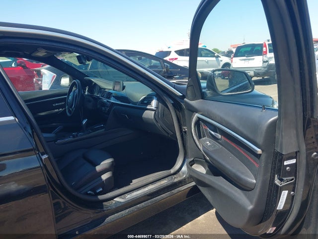 2018 BMW 330I WBA8B9G55JNU57908 Photo 4