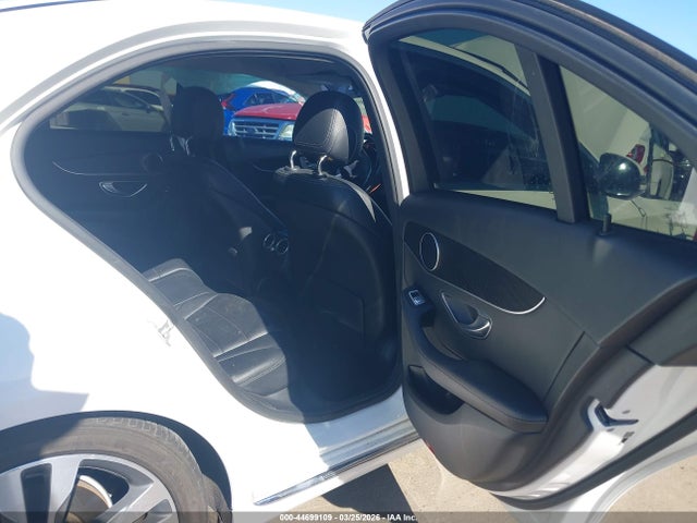 Продаж на аукціоні авто 2016 Mercedes-benz C 300, vin: 55SWF4JBXGU149297, номер лоту: 44699109