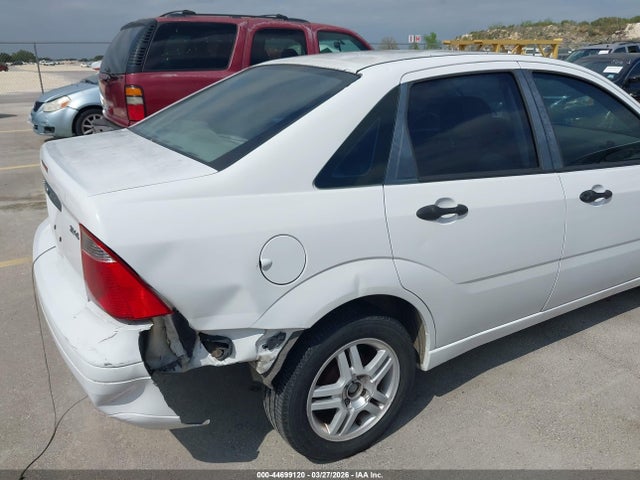 2005 FORD FOCUS 1FAFP34N05W201808 Photo 5