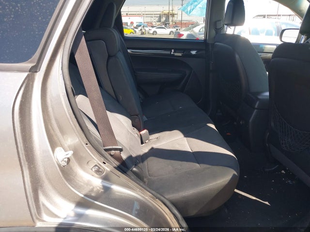 2011 KIA SORENTO 5XYKT4A15BG098955 Photo 7