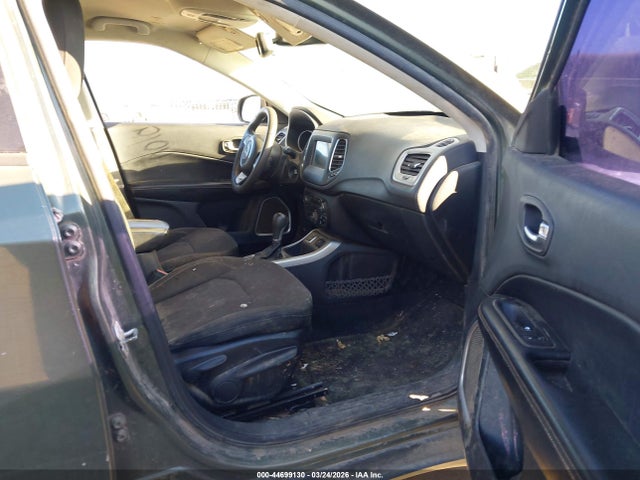 2020 JEEP COMPASS 3C4NJCAB5LT151279 Photo 4