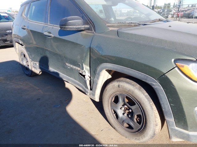 2020 JEEP COMPASS 3C4NJCAB5LT151279 Photo 5