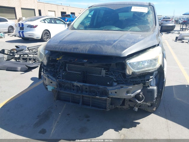 1FMCU9G9XHUC80763 Ford ESCAPE SE