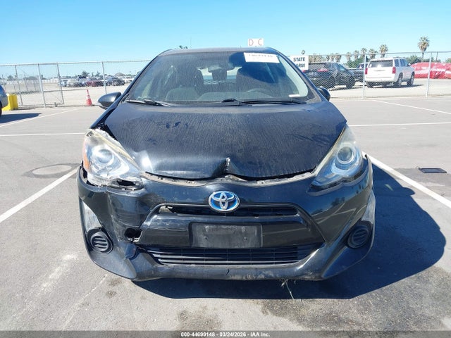 JTDKDTB37F1088506 Toyota Prius C Two