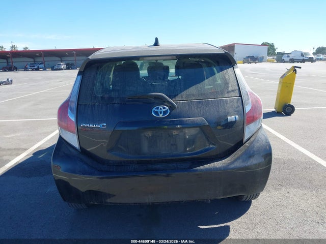 JTDKDTB37F1088506 Toyota Prius C Two