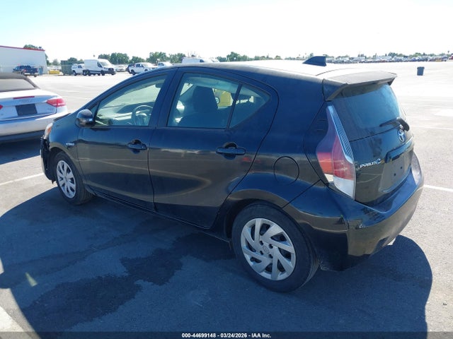 JTDKDTB37F1088506 Toyota Prius C Two