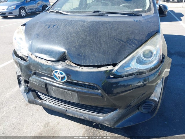 JTDKDTB37F1088506 Toyota Prius C Two