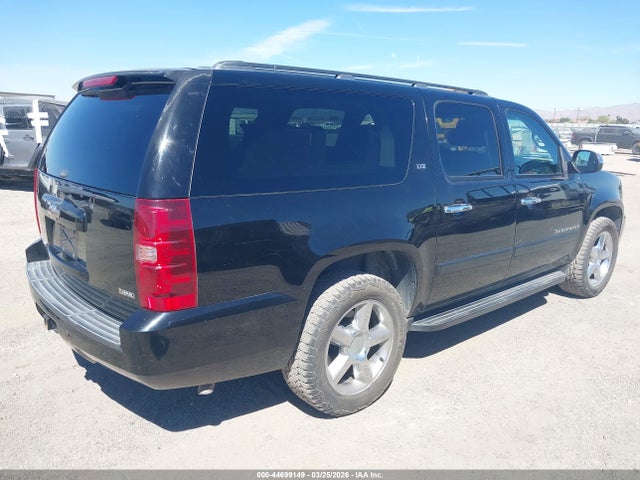 2008 CHEVROLET SUBURBAN 1500 3GNFC16068G165810 Photo 3