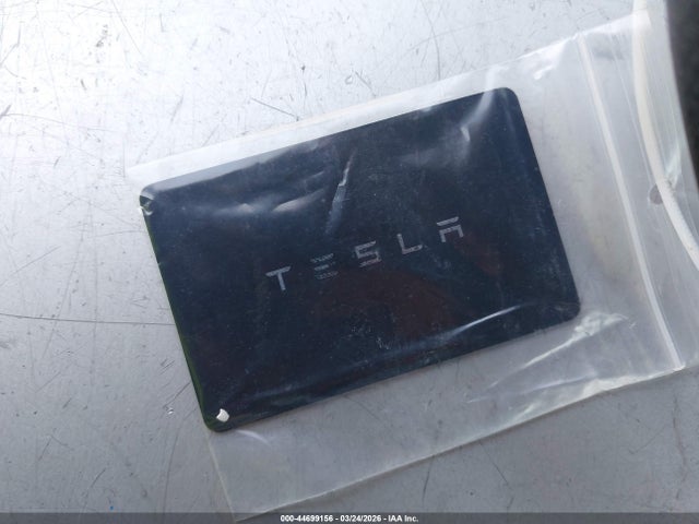 Продажа на аукционе авто 2023 Tesla Model Y Awd/long Range Dual Motor All-wheel Drive, vin: 7SAYGDEE6PA135652, номер лота: 44699156