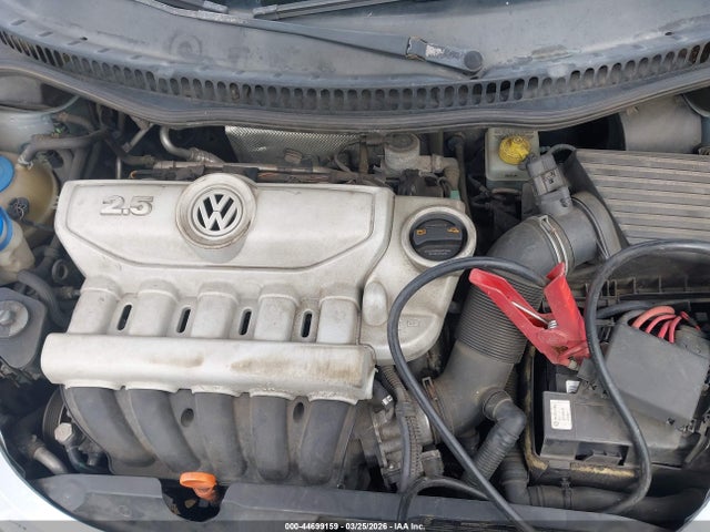 Продажа на аукционе авто 2009 Volkswagen New Beetle 2.5l, vin: 3VWRW31C59M503398, номер лота: 44699159