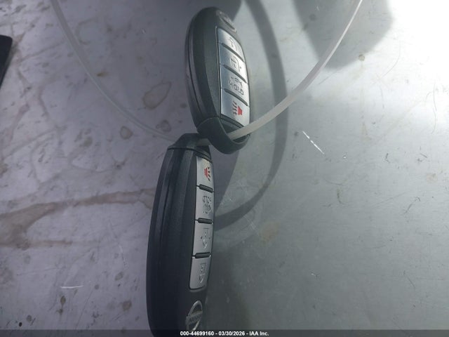 2013 Nissan Sentra Sr მანქანა იყიდება აუქციონზე, vin: 3N1AB7AP2DL692485, აუქციონის ნომერი: 44699160