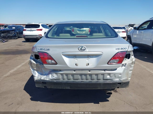 Продажа на аукционе авто 2003 Lexus Es 300, vin: JTHBF30G830110660, номер лота: 44699167
