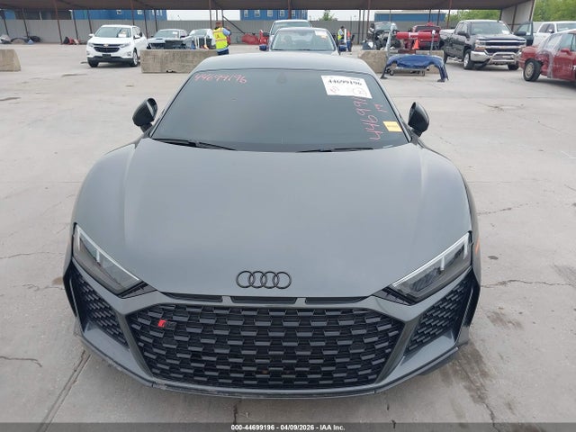 2020 Audi R8 V10 Performance Quattro S Tronic მანქანა იყიდება აუქციონზე, vin: WUAKBAFX5L7900209, აუქციონის ნომერი: 44699196