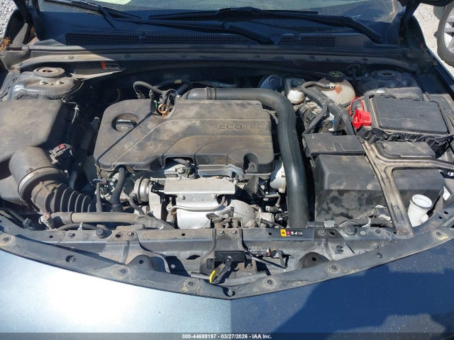 1G1ZD5STXKF106657 Chevrolet MALIBU LT