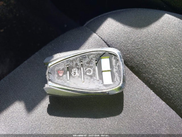 1G1ZD5STXKF106657 Chevrolet MALIBU LT