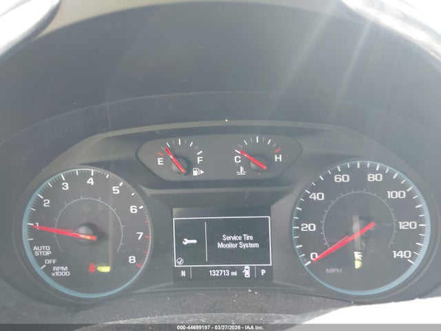 1G1ZD5STXKF106657 Chevrolet MALIBU LT