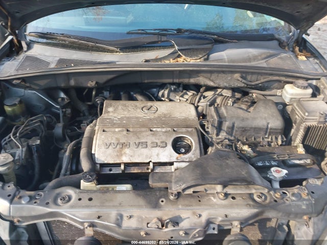 2004 Lexus Rx 330 მანქანა იყიდება აუქციონზე, vin: JTJHA31U240025858, აუქციონის ნომერი: 44699202