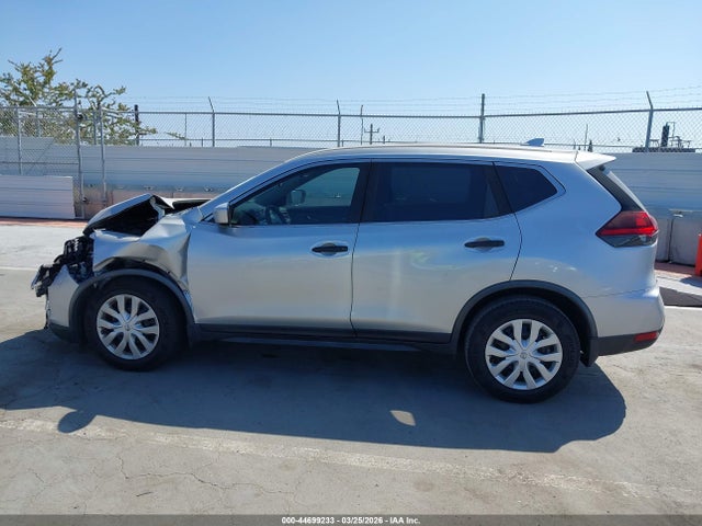 Nissan ROGUE S 2018 JN8AT2MT0JW460824 Image 14