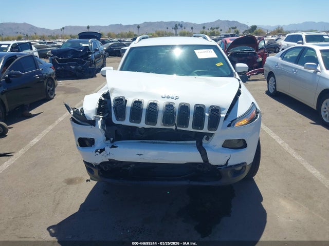 Jeep Cherokee Latitude 2016 1C4PJMCS9GW259576 Image 12