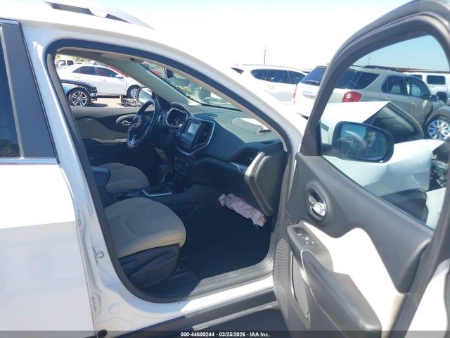 Jeep Cherokee Latitude 2016 1C4PJMCS9GW259576 Image 5