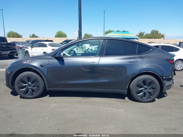 7SAYGDED7SF242261 Tesla Model Y Long Range Dual Motor Rear-wheel Drive