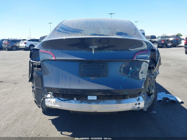 7SAYGDED7SF242261 Tesla Model Y Long Range Dual Motor Rear-wheel Drive