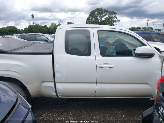 Toyota Tacoma Sr 2017 5TFRX5GN2HX093785 Image 14