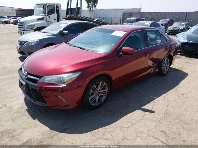 4T1BF1FK9HU632937 Toyota CAMRY SE