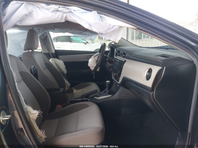 2019 Toyota Corolla Le მანქანა იყიდება აუქციონზე, vin: 2T1BURHE9KC178189, აუქციონის ნომერი: 44699268