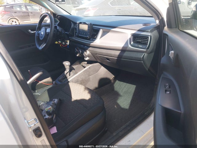 3KPA24AD4LE266186 KIA RIO LX