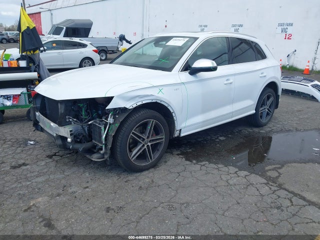 Продажа на аукционе авто 2018 Audi Sq5 3.0t Premium Plus, vin: WA1A4AFY7J2221140, номер лота: 44699275