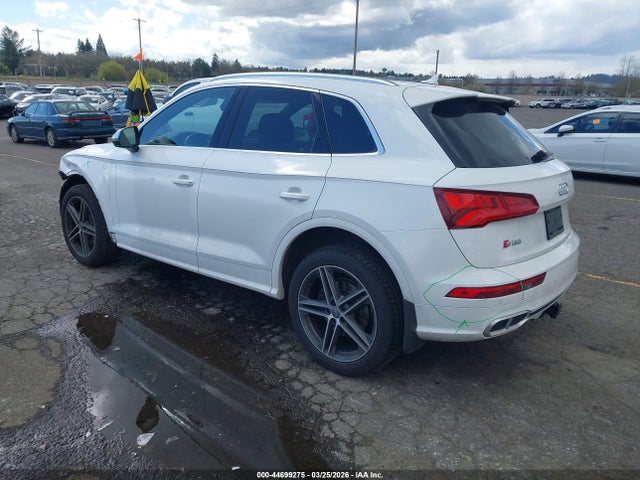 Продажа на аукционе авто 2018 Audi Sq5 3.0t Premium Plus, vin: WA1A4AFY7J2221140, номер лота: 44699275