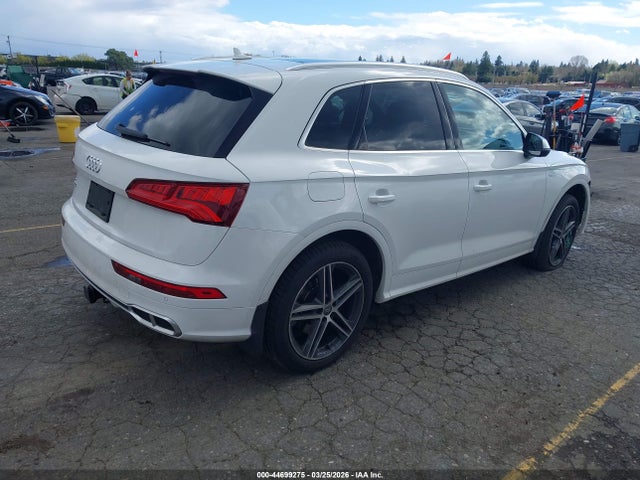 Продажа на аукционе авто 2018 Audi Sq5 3.0t Premium Plus, vin: WA1A4AFY7J2221140, номер лота: 44699275